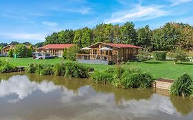 Gadlas Park Holiday Cabins